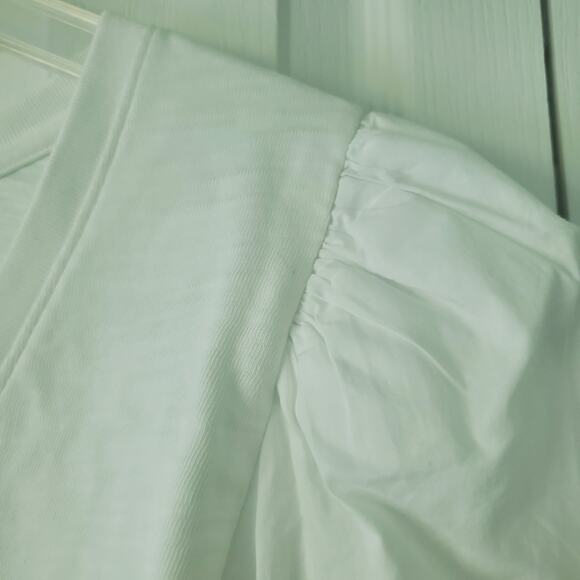 Nation LTD Optic White Traci Bubble Sleeve V-Neck Tee M NWT Bubble Sleeve Flirty - Picture 6 of 13